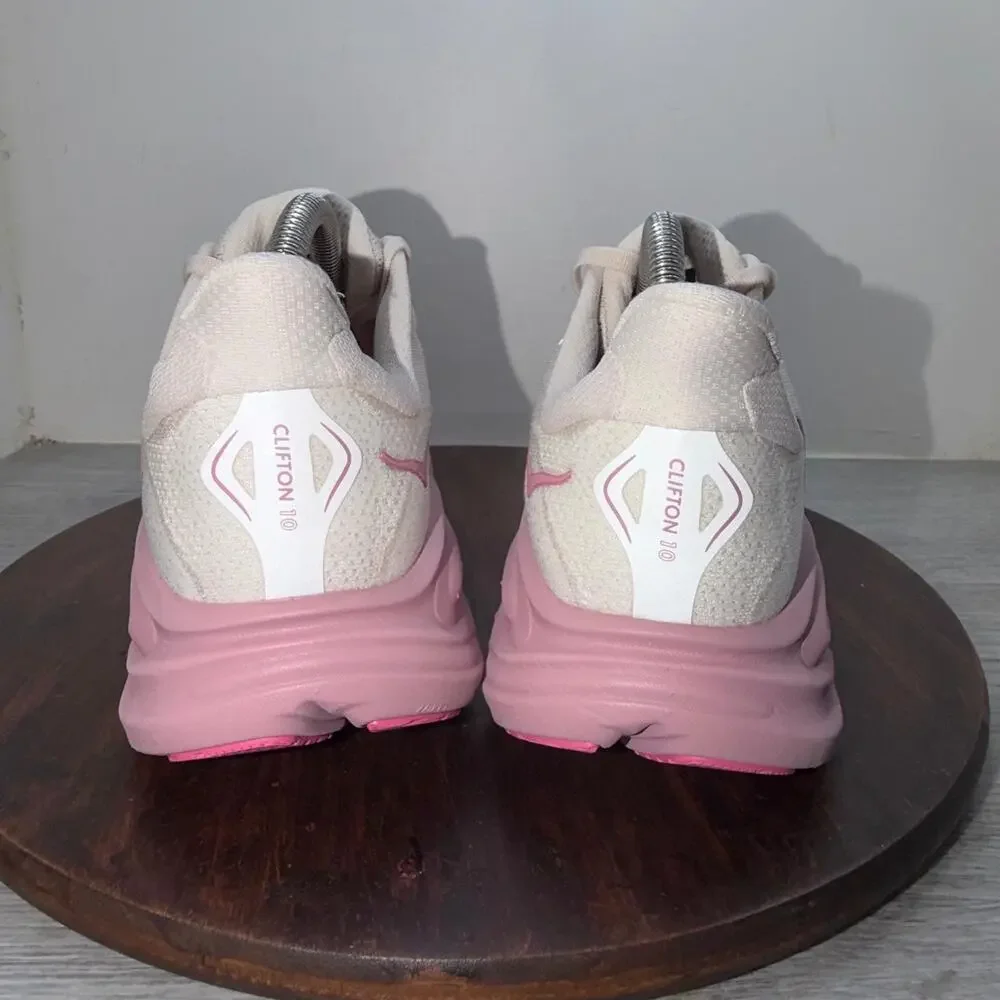 Hoka One One hoka one